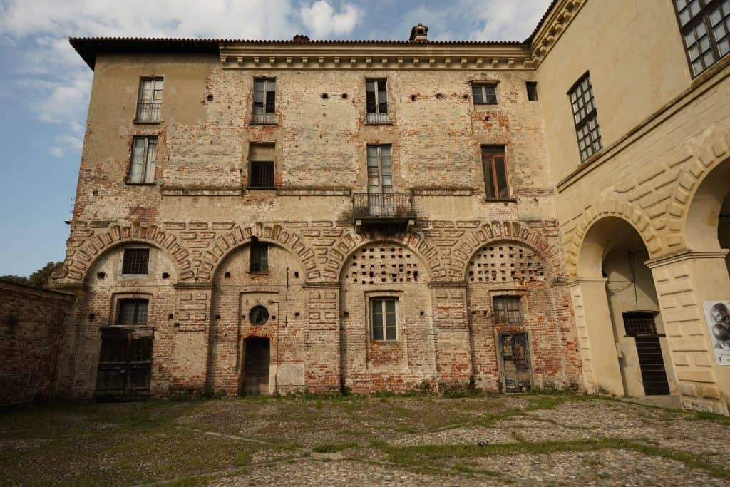 La crote tra antiche mura
