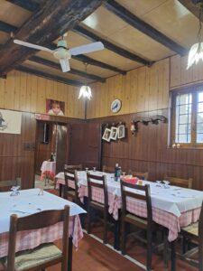 Interno Trattoria Casottel