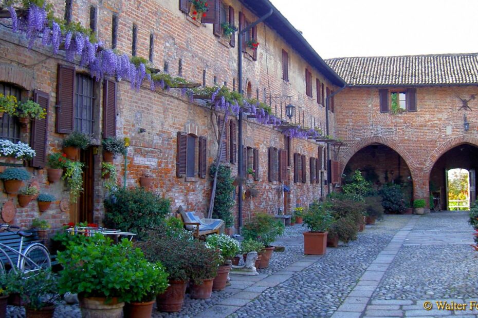 Castello di Longignana